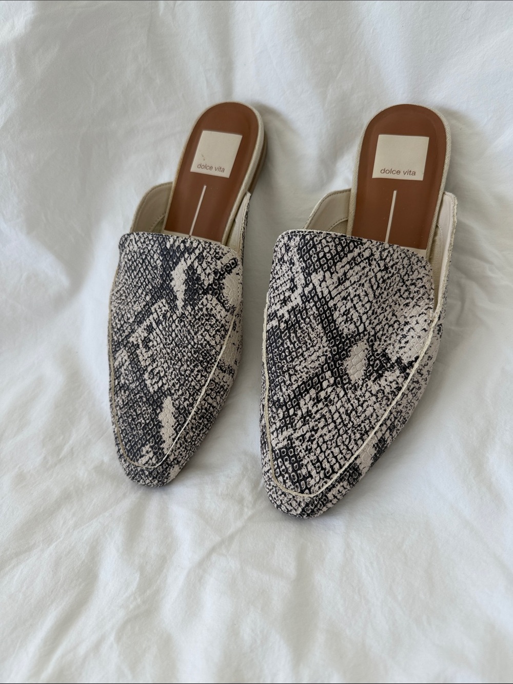 Dolce Vita Women's Snake-Print Pointed Slip-On Mules in Black & Cream